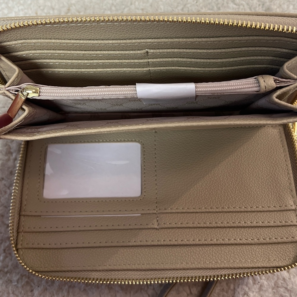 Steve Madden Taupe Pebble Wristlet Clutch - Picture 10 of 12